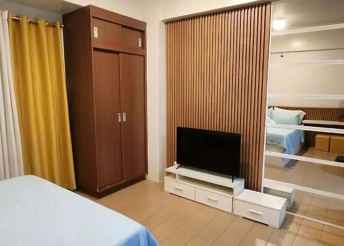 10p North Wing Manila